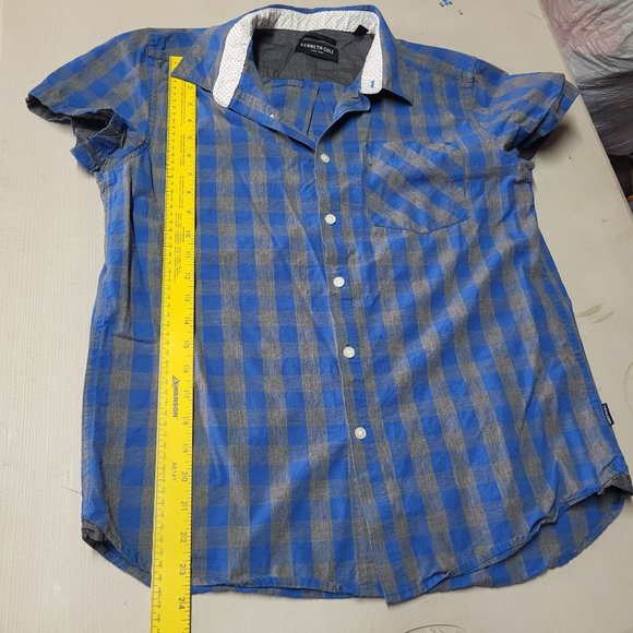 Kenneth Cole Men's Button Up Plaid Blue/Grey Short Sleeve Shirt Size: XL - Picture 12 of 13